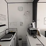 Atypique Avec Terrasse *