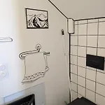 Atypique Avec Terrasse アパート