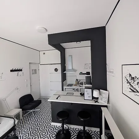 Appartement Atypique Avec Terrasse