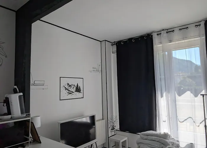 Apartament Atypique Avec Terrasse