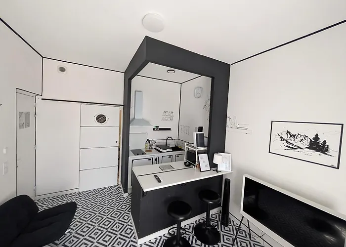 Atypique Avec Terrasse *