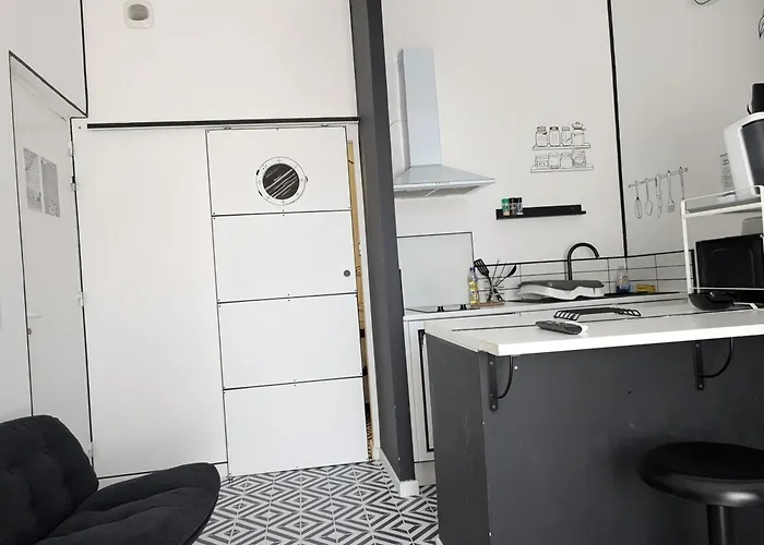 Atypique Avec Terrasse *