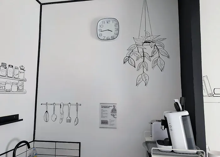 Apartman Atypique Avec Terrasse *