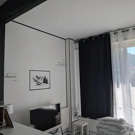 Apartmán Atypique Avec Terrasse
