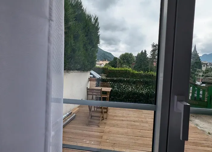 Atypique Avec Terrasse ルルド