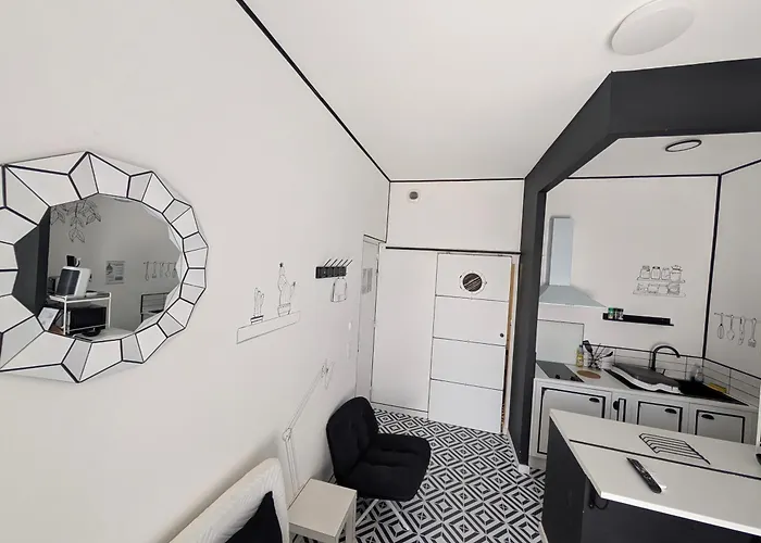 Atypique Avec Terrasse Apartment Lourdes