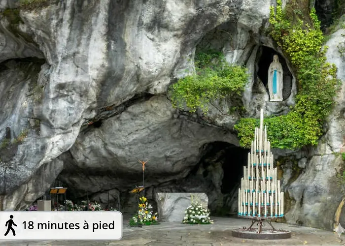 Apartment Atypique Avec Terrasse *